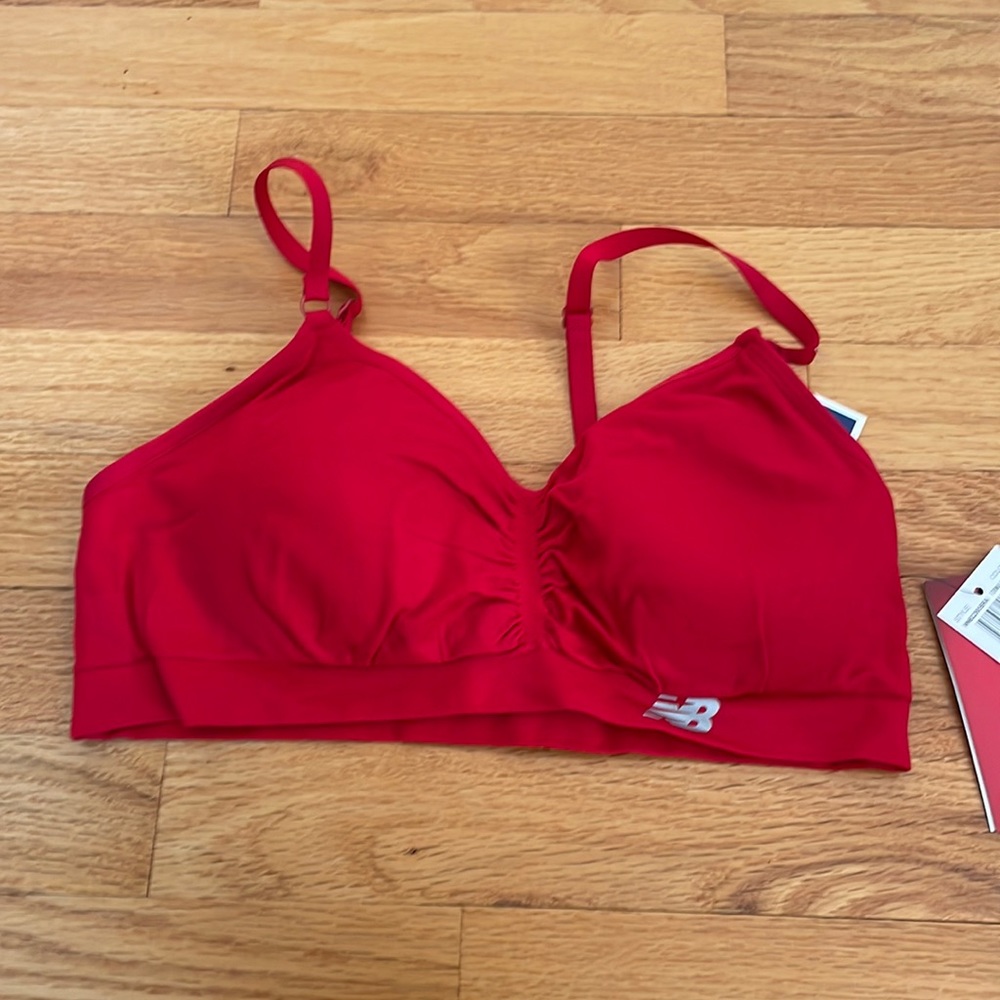 NWT New Balance Sports Bra